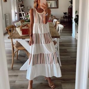 Playful Maxi dress, stripes and crisp white